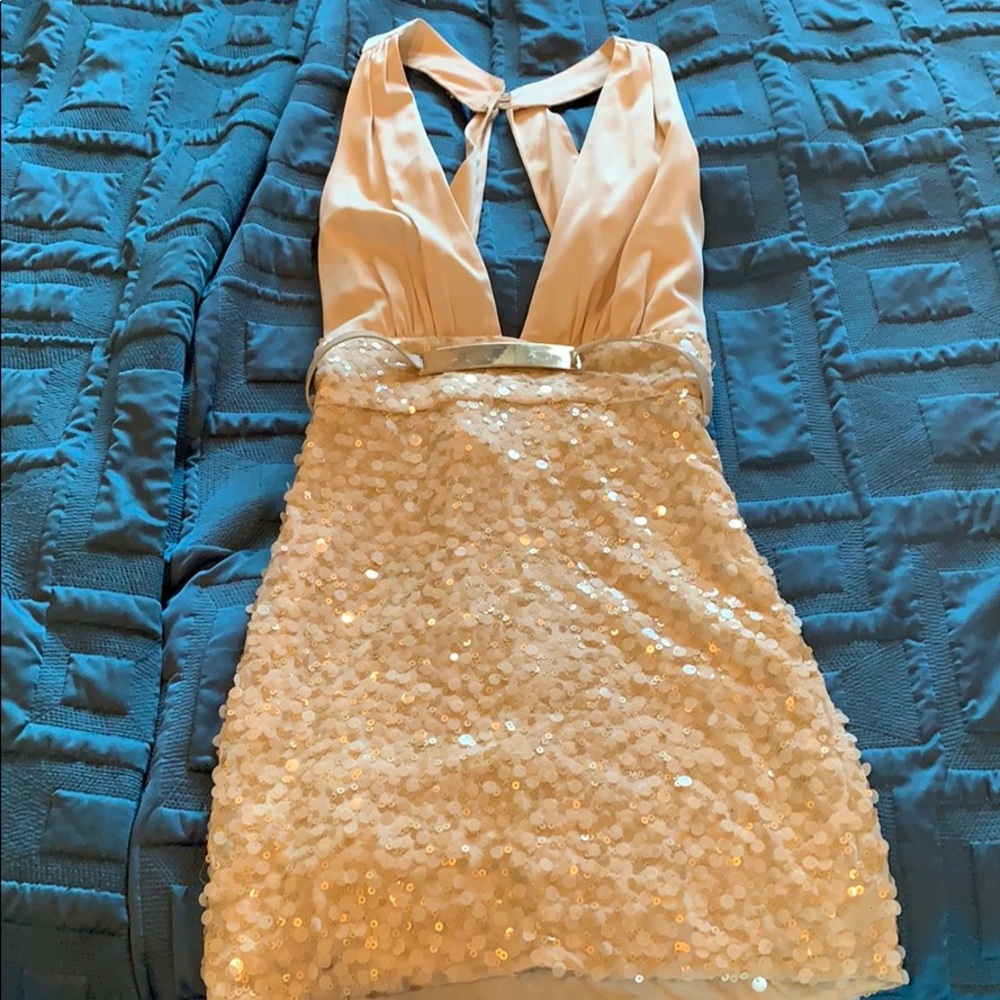 Bebe dress